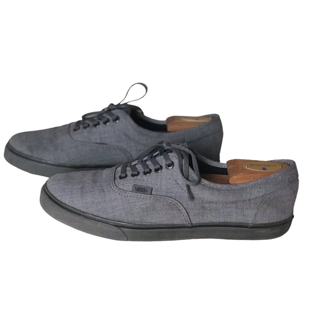 Grey vans, men’s size 10.5, used but in great shape.